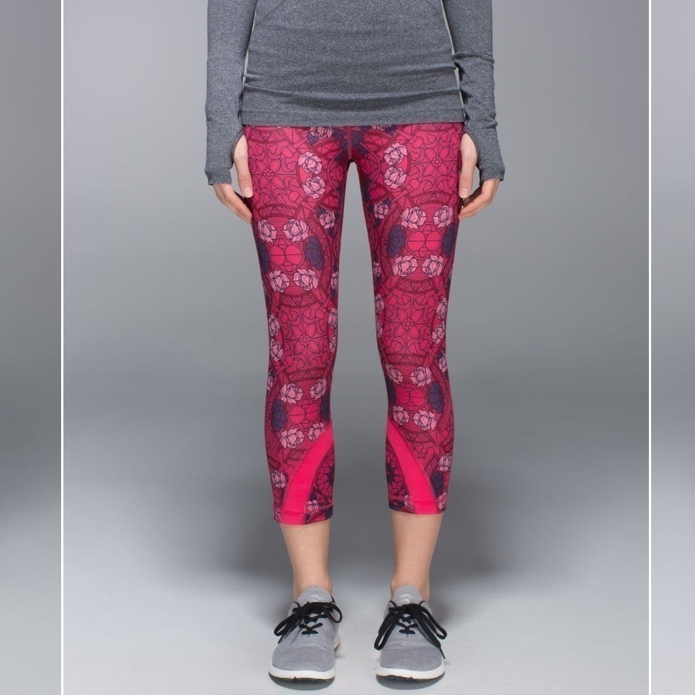 Lululemon Run Inspire Crop II Luxtreme Prisma Multi Guava Lava Boom Juice Size 6